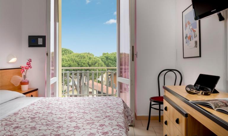hotelzenith.unionhotels it offerta-weekend-hotel-zenith-a-pinarella-vicino-al-circuito-happy-valley-kart 018